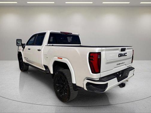White Frost Tricoat 2025 GMC Sierra 2500 Denali Ultimate