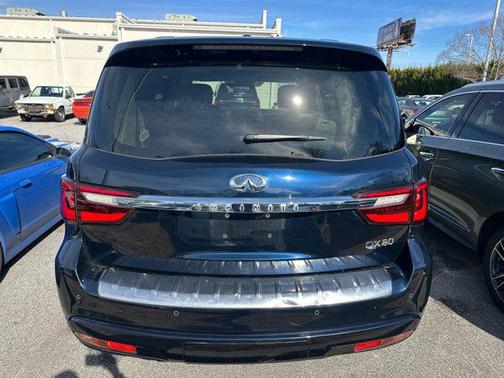 2018 INFINITI QX80 Base