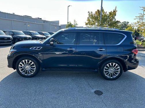 2017 INFINITI QX80 Base