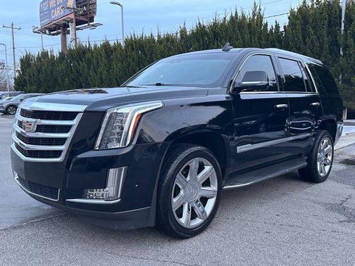 2018 Cadillac Escalade Luxury