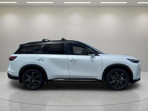 Radiant White/Black Obsidian 2027 INFINITI QX60 AUTOGRAPH
