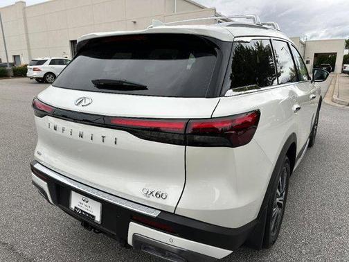 2025 INFINITI QX60 SENSORY