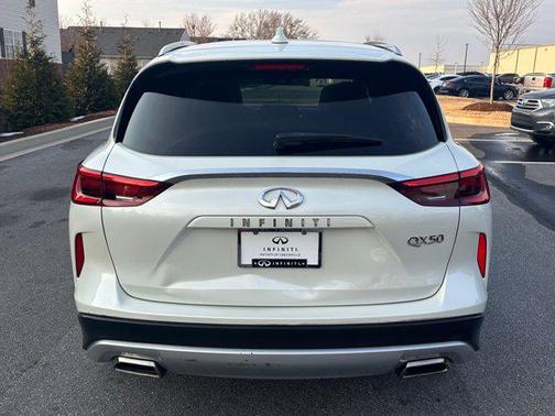 2019 INFINITI QX50 Luxe