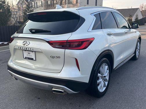 2019 INFINITI QX50 Luxe