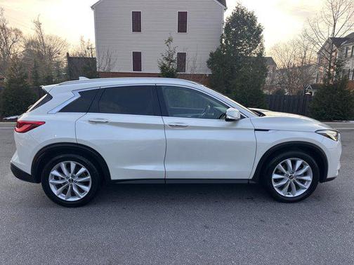 2019 INFINITI QX50 Luxe
