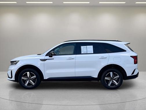 Glacial White Pearl 2023 Kia Sorento S