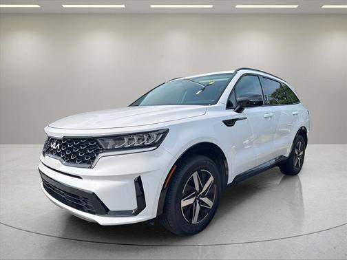 Glacial White Pearl 2023 Kia Sorento S