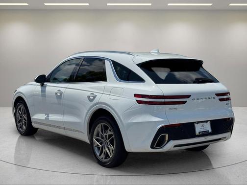 Alta White 2024 Genesis GV70 2.5T AWD