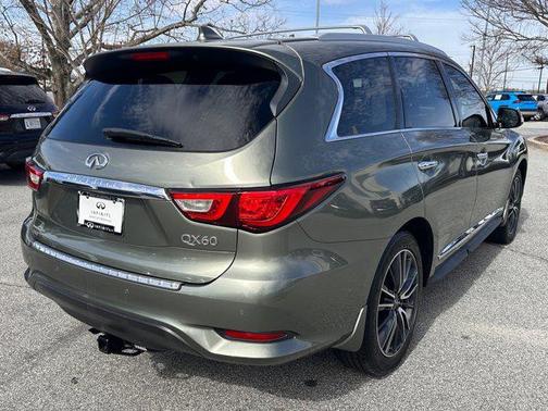 2016 INFINITI QX60 Base