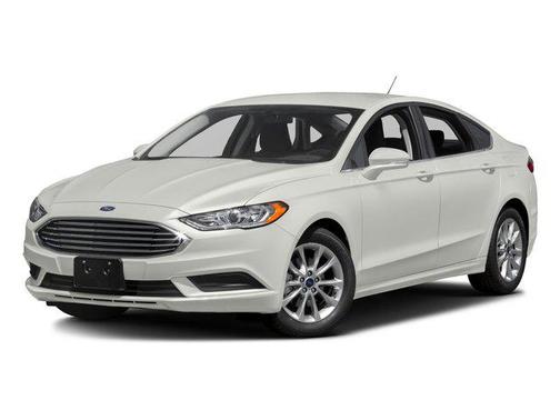 White Gold 2017 Ford Fusion SE