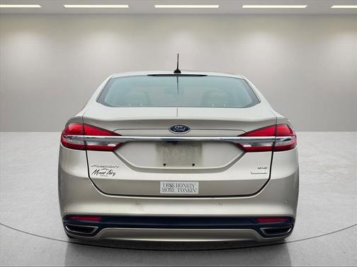 White Gold 2017 Ford Fusion SE