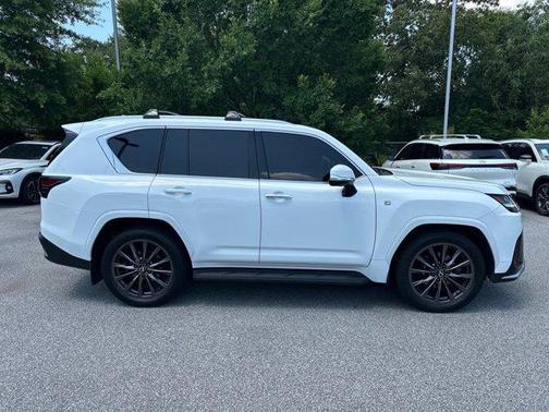 2024 Lexus LX 600 Base