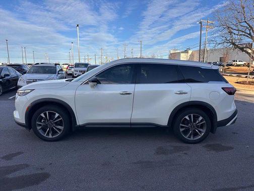 2022 INFINITI QX60 Luxe