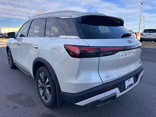 2022 INFINITI QX60 Luxe