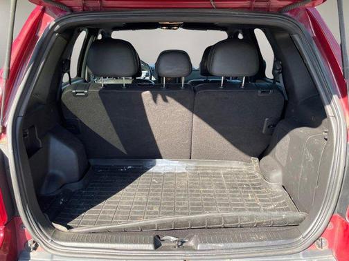 Sangria Red Metallic 2011 Ford Escape Limited