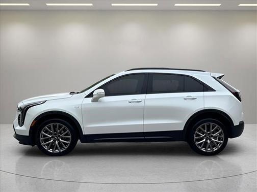 Crystal White Tricoat 2020 Cadillac XT4 Sport