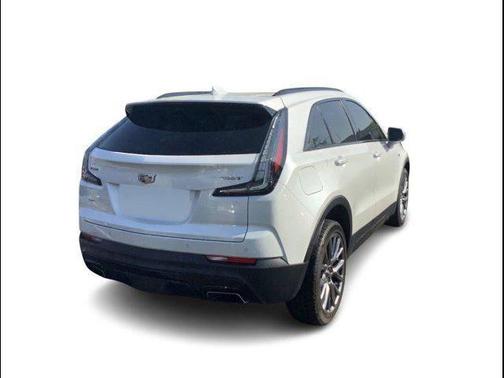 Crystal White Tricoat 2020 Cadillac XT4 Sport