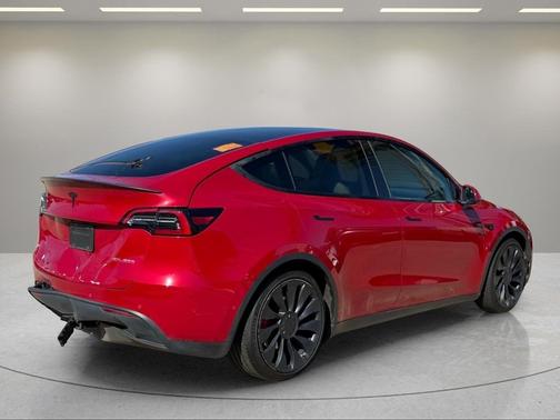 2022 Tesla Model Y Performance Dual Motor All-Wheel Drive