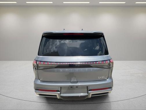 Dynamic Metal 2025 INFINITI QX80 SENSORY AWD