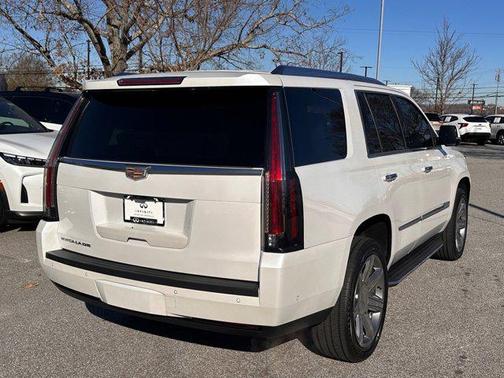 2019 Cadillac Escalade Luxury