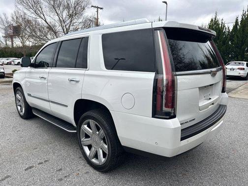 2019 Cadillac Escalade Luxury