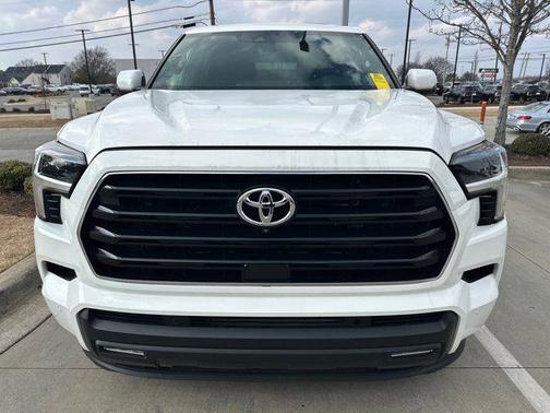 2025 Toyota Sequoia SR5