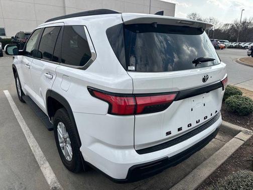 2025 Toyota Sequoia SR5