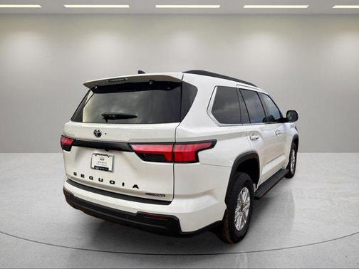2025 Toyota Sequoia SR5