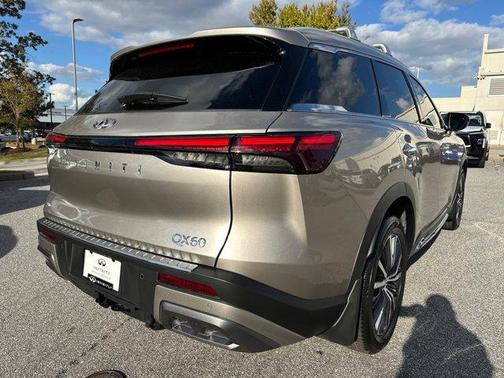 2025 INFINITI QX60 SENSORY