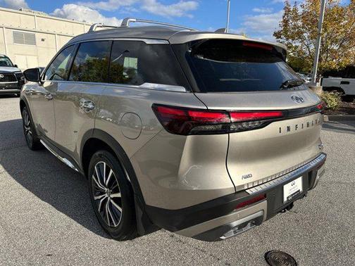 2025 INFINITI QX60 SENSORY