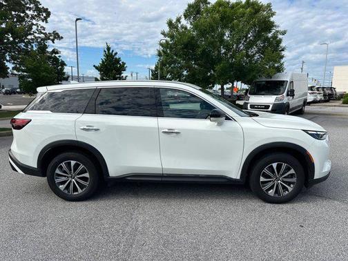 2024 INFINITI QX60 Pure