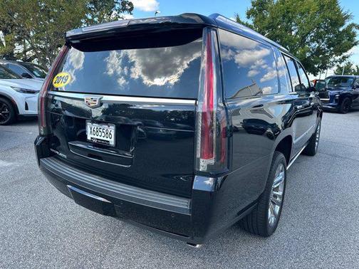 2019 Cadillac Escalade ESV Premium Luxury