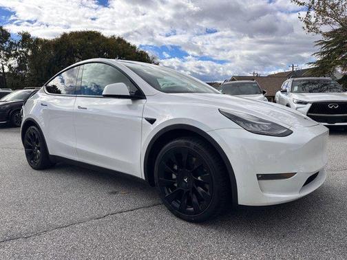 2021 Tesla Model Y Long Range Dual Motor All-Wheel Drive