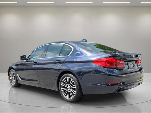 Imperial Blue Metallic 2019 BMW 530e xDrive iPerformance