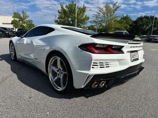 2024 Chevrolet Corvette E-Ray RWD Coupe 2LZ