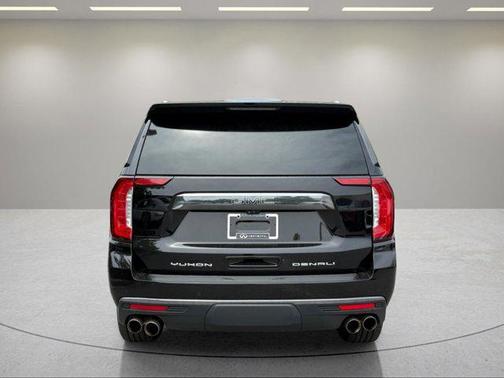 Onyx Black 2023 GMC Yukon Denali Ultimate