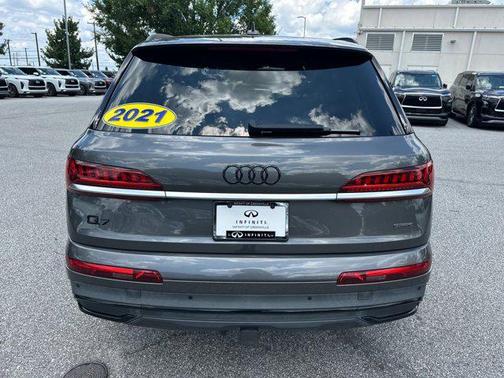 2021 Audi Q7 55 Premium Plus