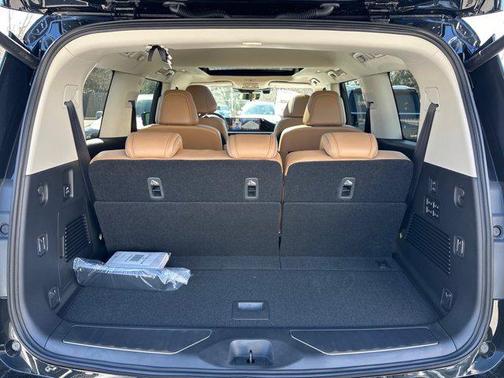 2025 INFINITI QX80 SENSORY AWD