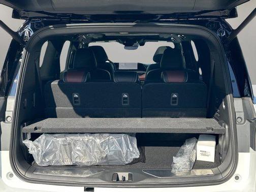 2026 INFINITI QX80 AUTOGRAPH AWD