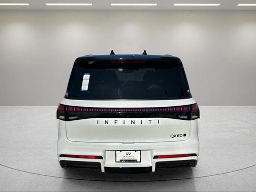 2026 INFINITI QX80 AUTOGRAPH AWD