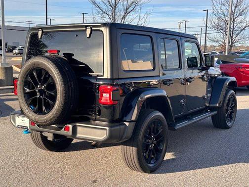2022 Jeep Wrangler Unlimited 4xe Sahara