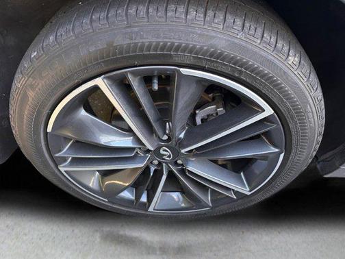 2023 INFINITI QX50 SPORT