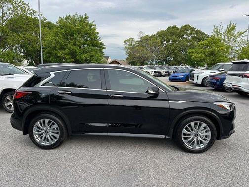 2025 INFINITI QX50 Luxe AWD