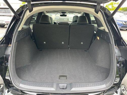 2025 INFINITI QX50 Luxe AWD