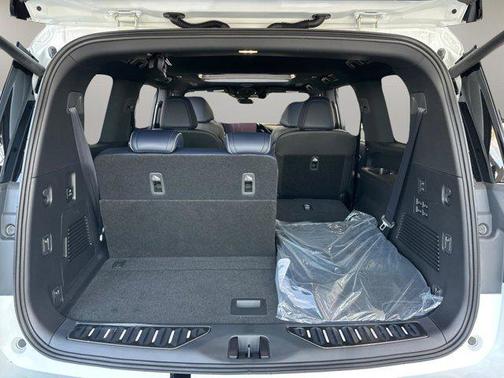 Radiant White 2026 INFINITI QX80 SPORT AWD