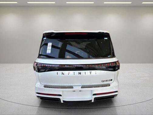 Radiant White 2026 INFINITI QX80 SPORT AWD