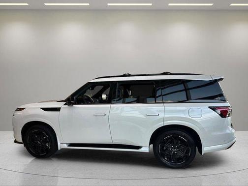Radiant White 2026 INFINITI QX80 SPORT AWD