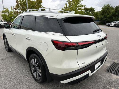 2025 INFINITI QX60 Luxe