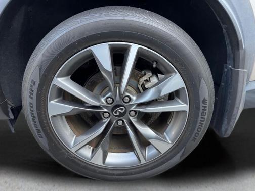 Warm Titanium 2023 INFINITI QX60 Luxe