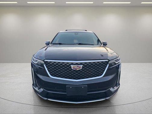 2022 Cadillac XT6 Premium Luxury FWD